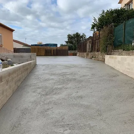 Belle Maison 100M2 Avec Terrasse Et Parking Prive Béziers Exterior foto